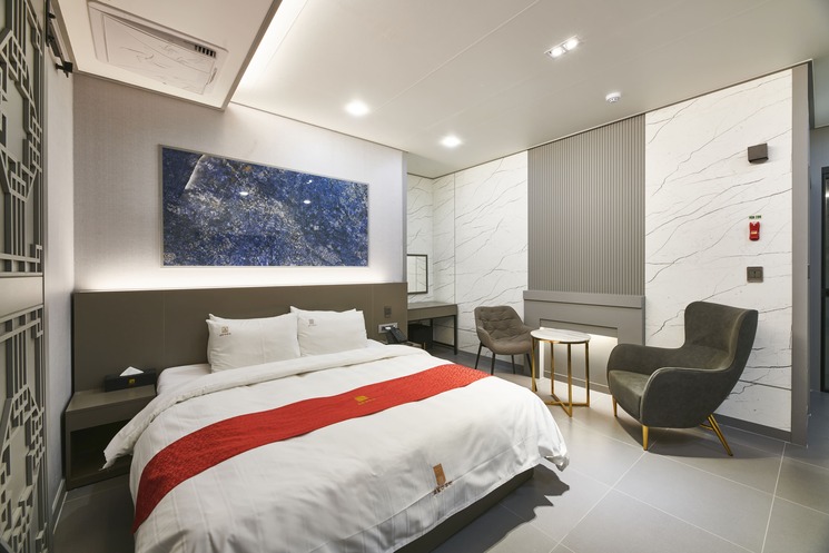 Sweet Room