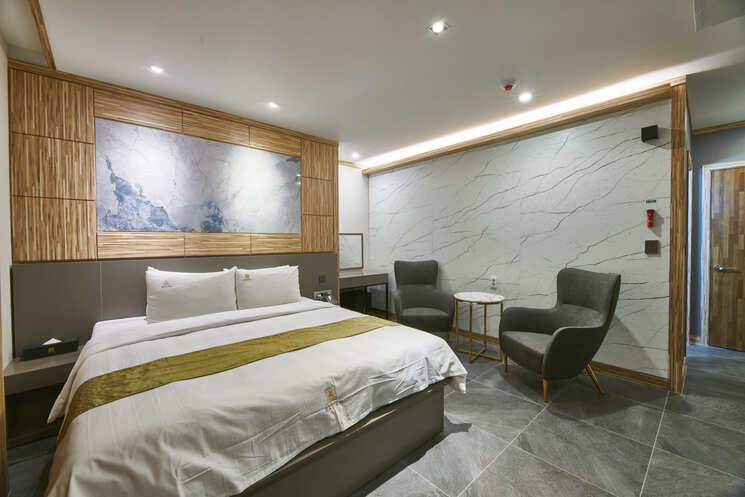Sweet Room