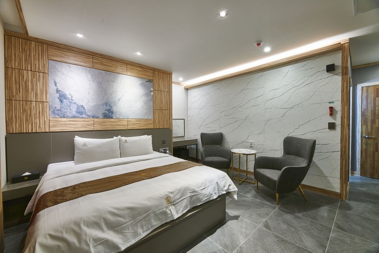 Sweet Room