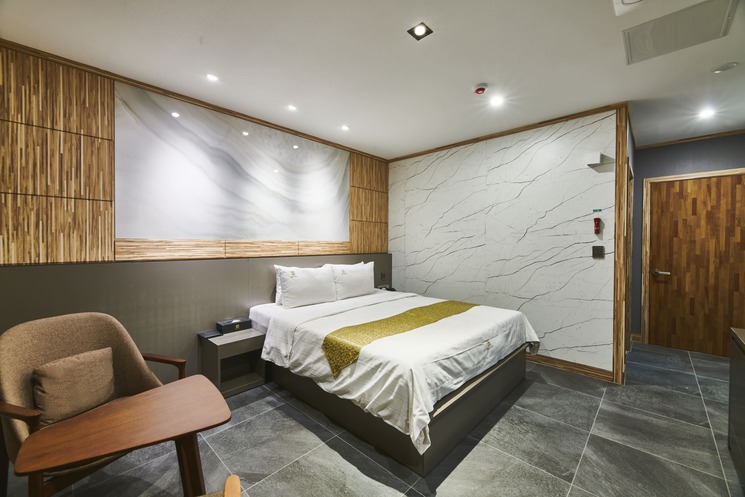 Sweet Room